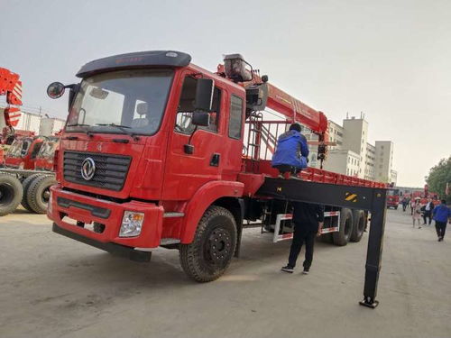 许昌随车吊制造厂 专业品质，助您起重无忧