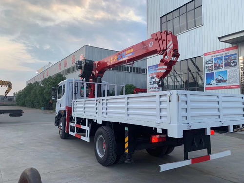 图单桥随车吊配长兴8吨 重庆专用车厂家直销，包上户零首付可分期