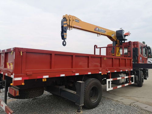 专业可靠，服务周到——探访邵阳东风8吨随车吊厂家的卓越服务